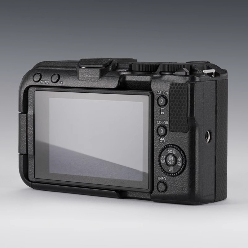 Canon EOS R50 V Kamera Etiketi - Canon Camera Eos R50 incelemesi ve fiyatı